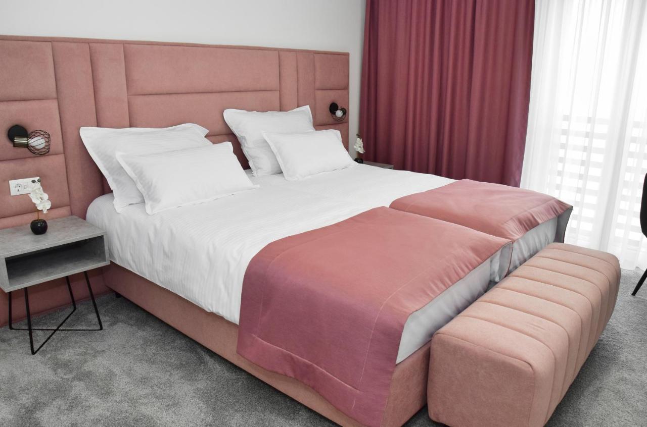 Hotel Premium Яйце Экстерьер фото