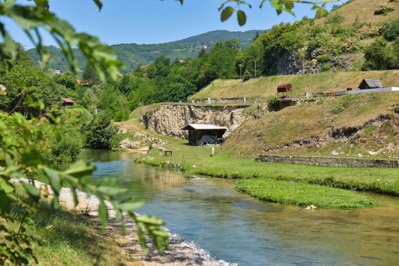Hotel Premium Яйце Экстерьер фото