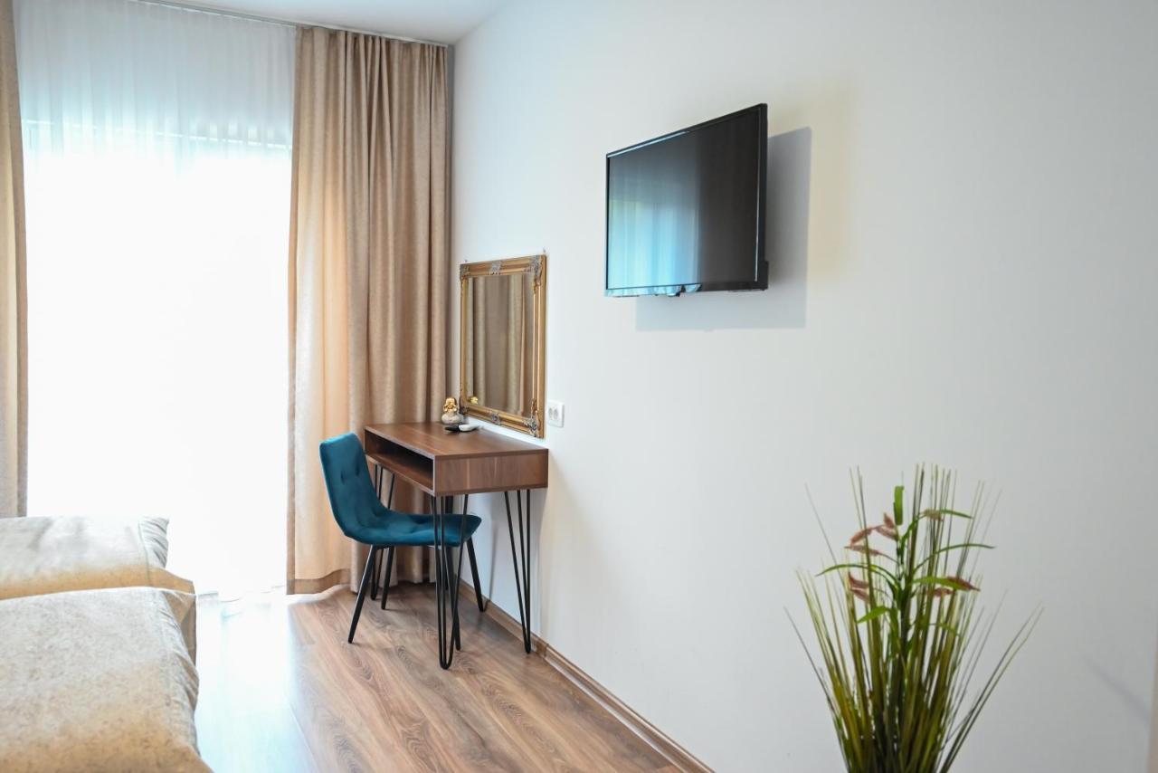Hotel Premium Яйце Экстерьер фото